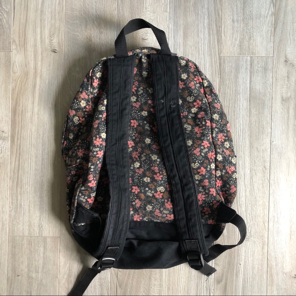 Black Flower patterned backpack - Picture 2 of 4